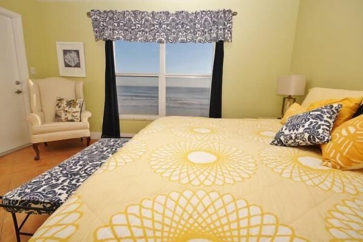 Room 40 of 264