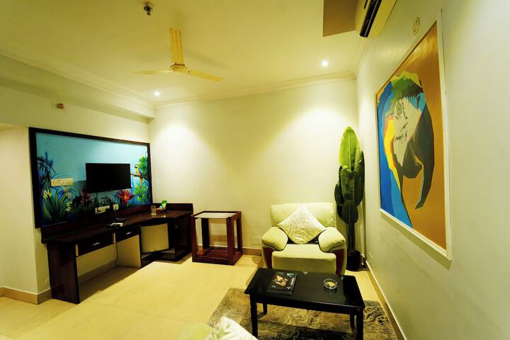 Room 55 of 130