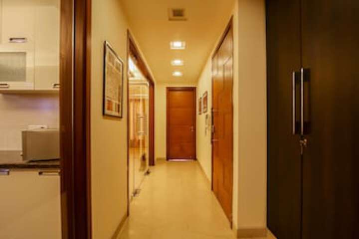 WOODPECKER BED AND BREAKFAST GREEN