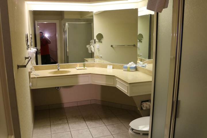 Room 19 of 24