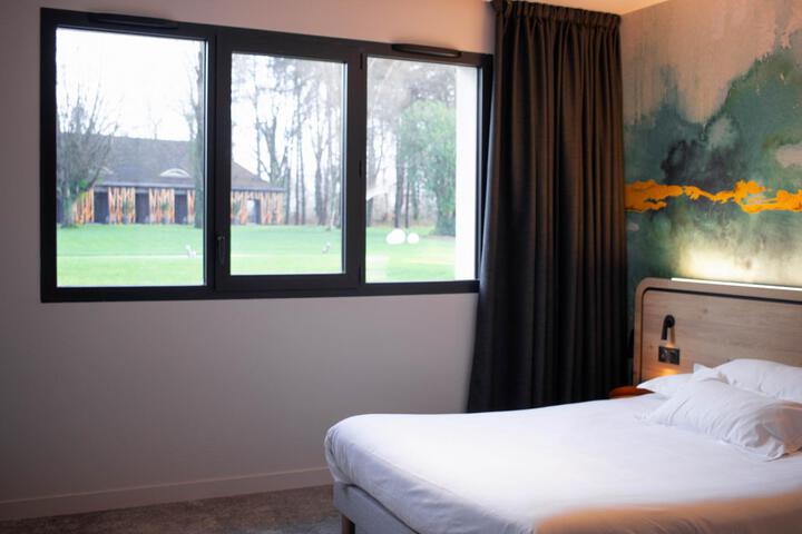 Room 3 of 70