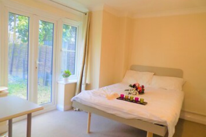 Room 45 of 49