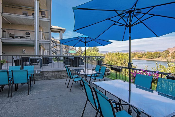 Terrace/Patio 58 of 62