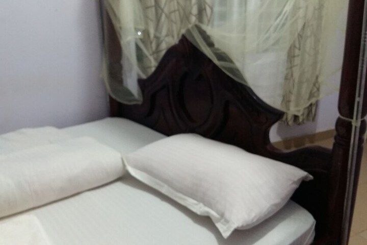 Room 7 of 29