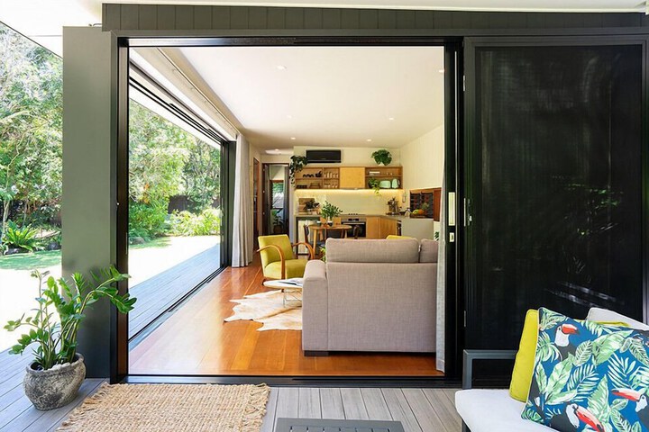 Terrace/Patio 6 of 16