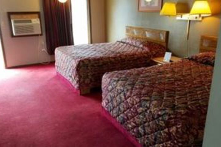 Room 3 of 6