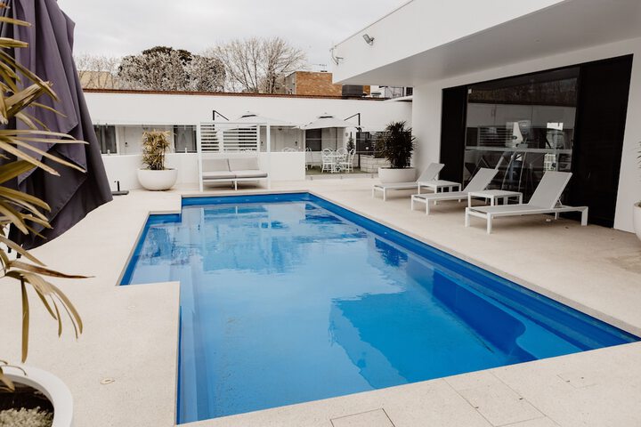 Pool Hotel