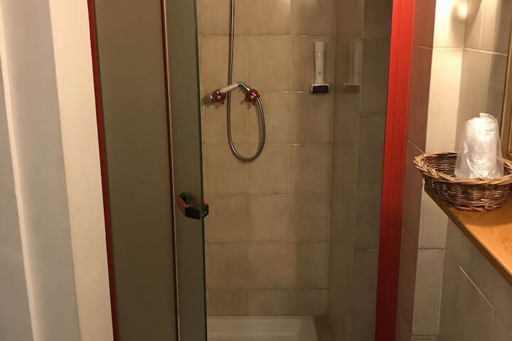 Room 35 of 56