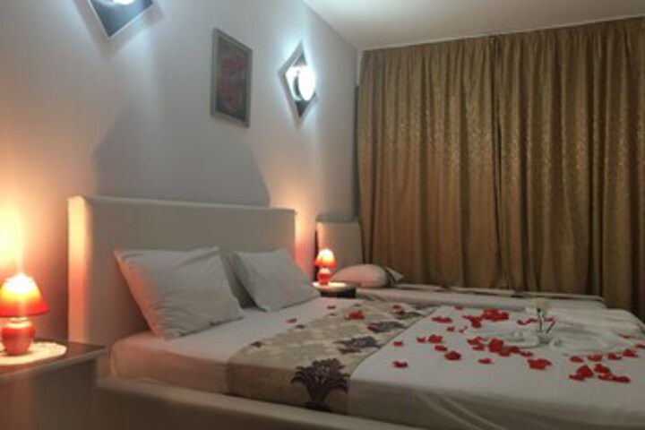Room 104 of 123