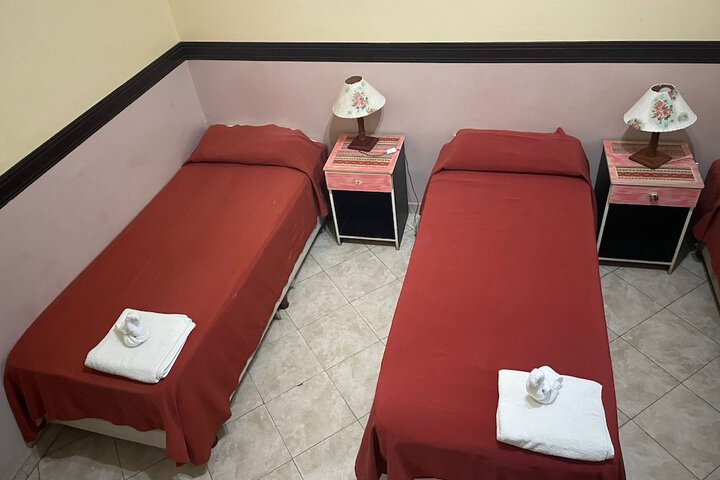 Room 2 of 8