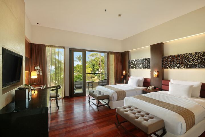 Room 10 of 94