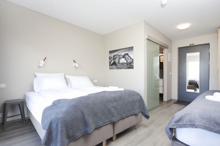 Room 4 of 41