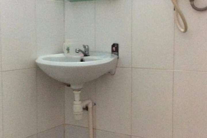Room 17 of 20