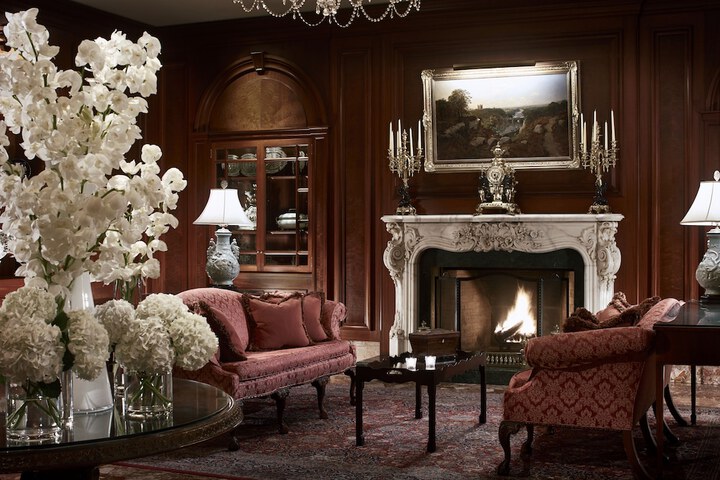 Guest Lobby