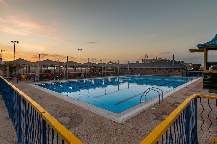 Pool 77 of 99