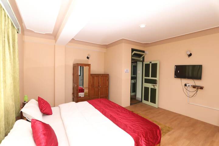 Room 9 of 23