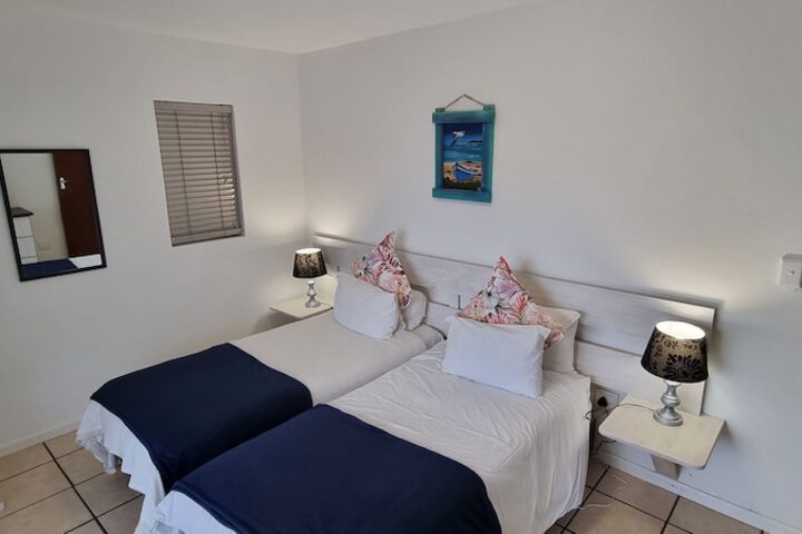 Room 4 of 70