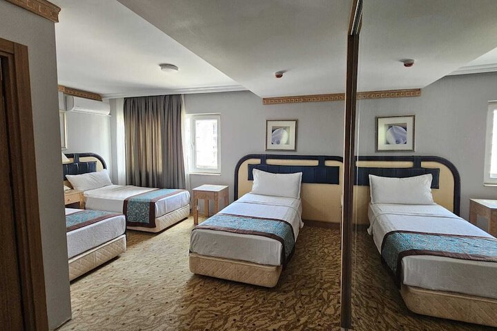 Room 48 of 116