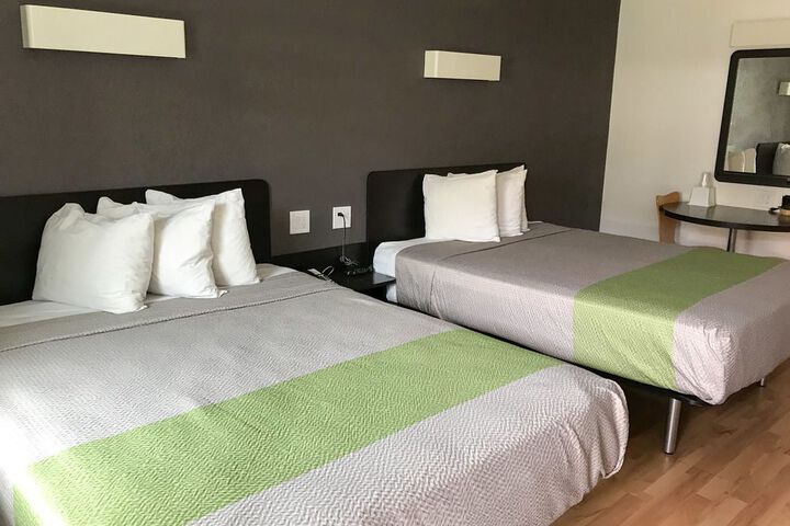 Room 17 of 70