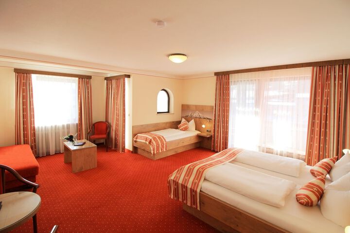 Room 10 of 39