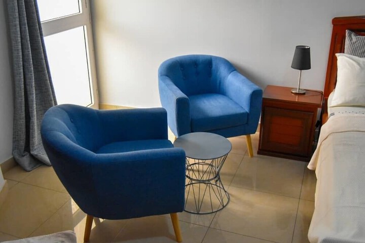 Room 10 of 20