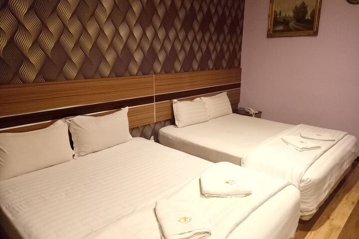 Room 15 of 41