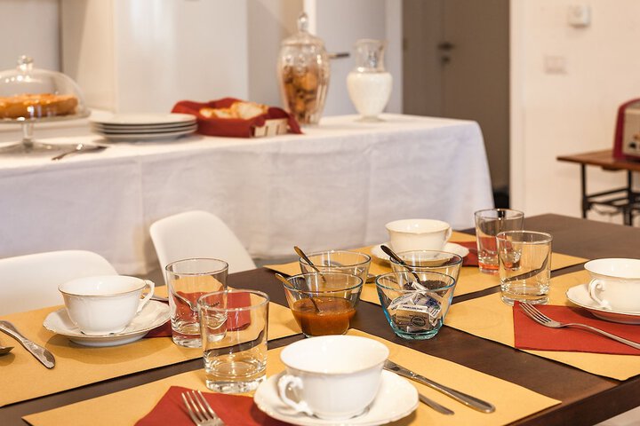 Breakfast/Coffee Service 20 of 31