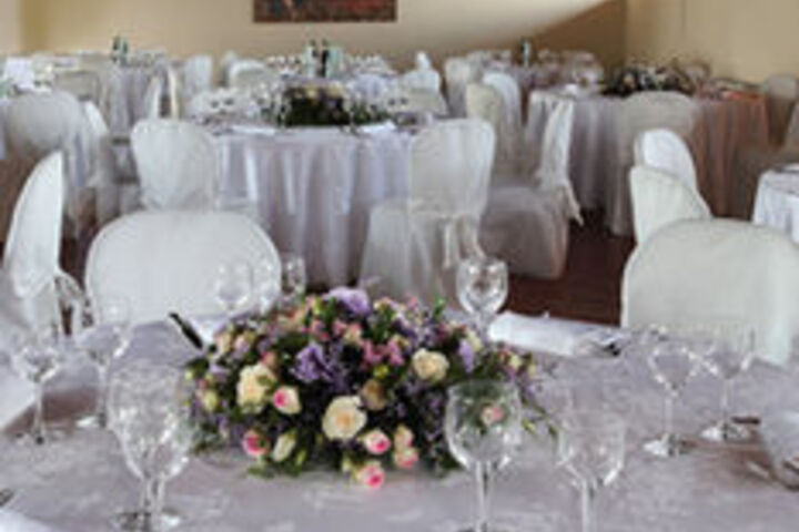 Ballroom/Hall 9 of 46