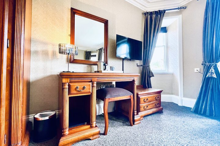 Room 26 of 54