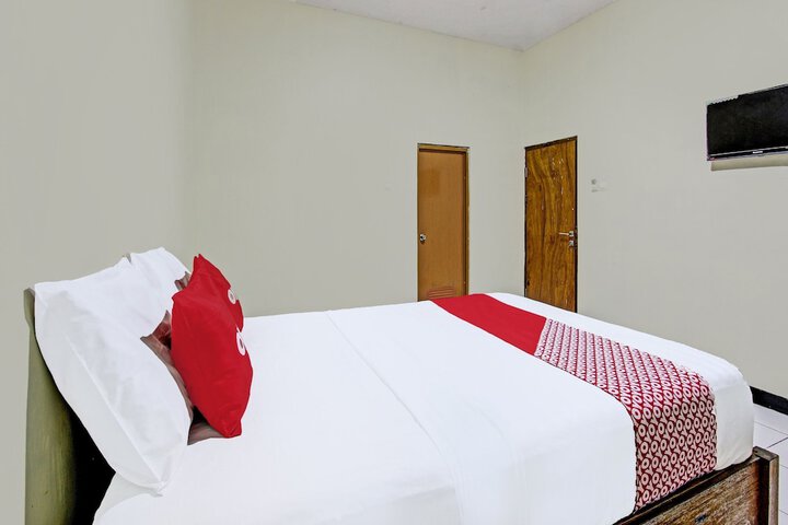 Room 10 of 37
