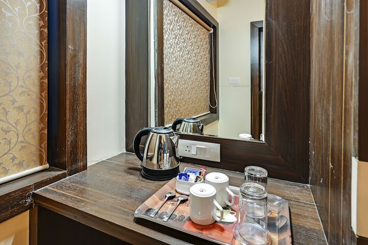 Room 21 of 28