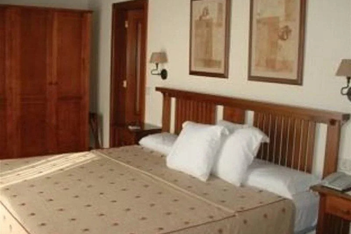 El Paso Hotel Suite
