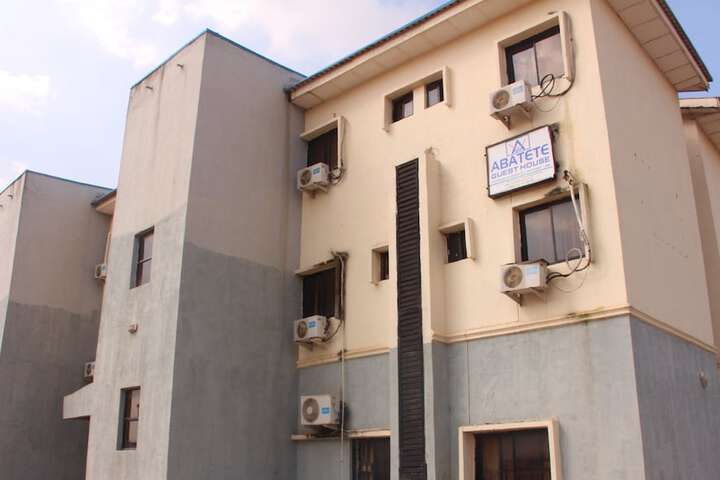 Abatete Guest House