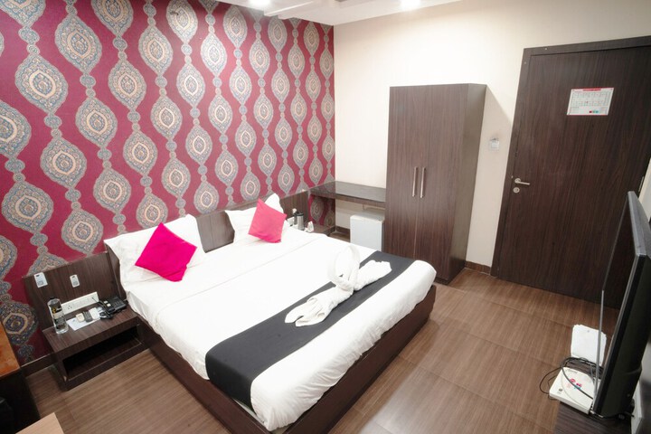 Room 29 of 54