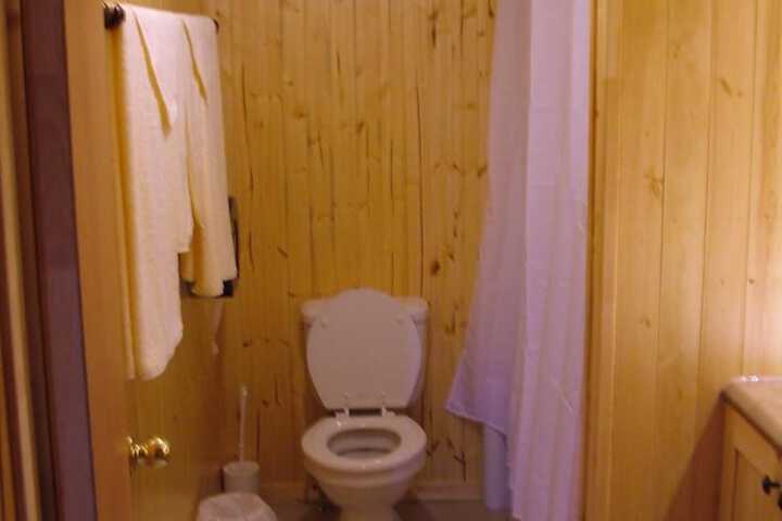 Room 9 of 19