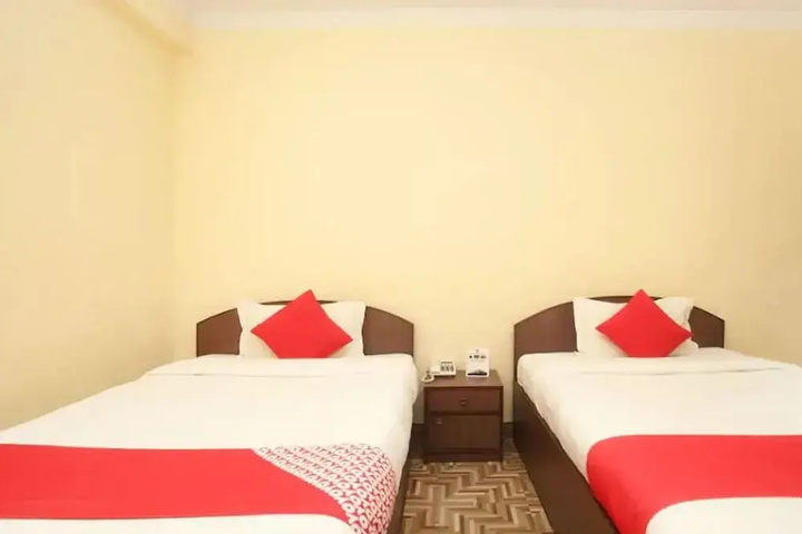Room 3 of 11