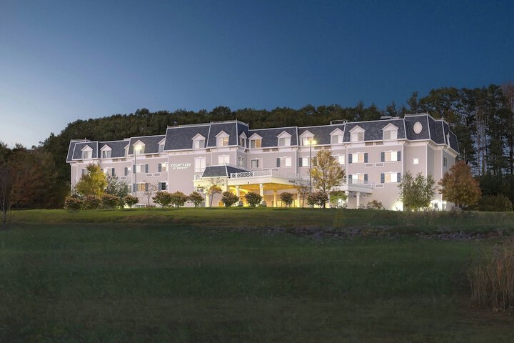 Hotel 44 of 45