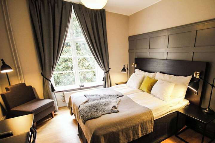 Room 34 of 121