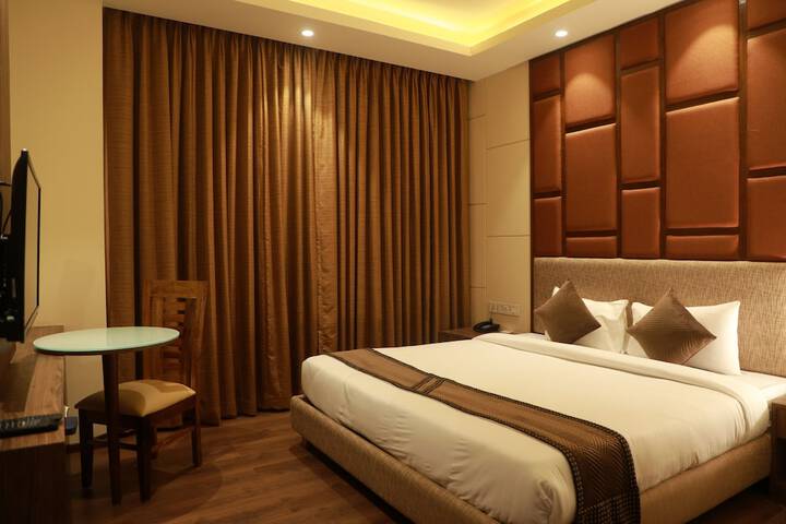 Room 40 of 133