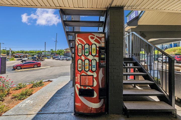 Vending machine