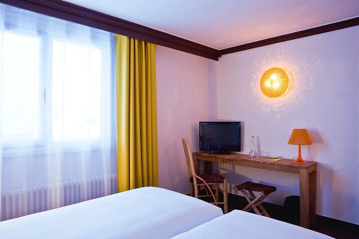 Room 20 of 53