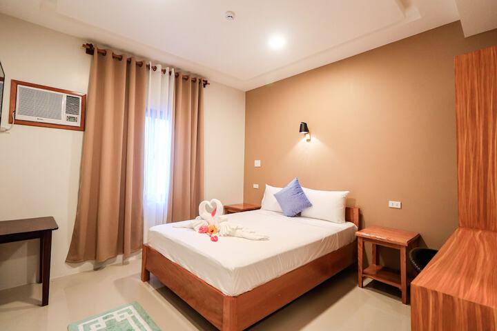 Room 5 of 42