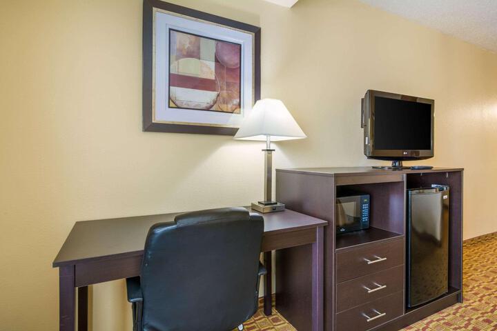 Room 34 of 52