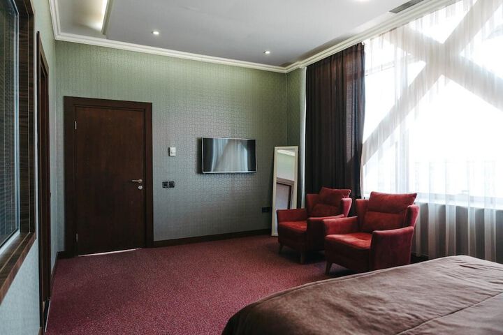 Room 22 of 42