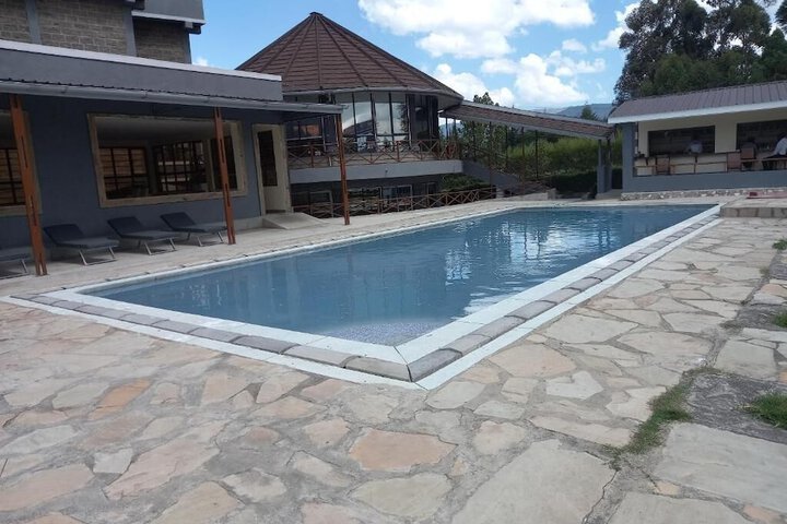 Pool 14 of 45