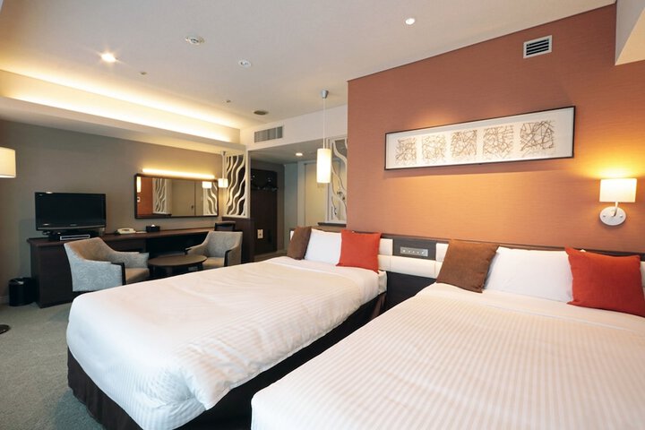 Room 25 of 93