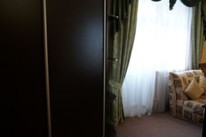Room 20 of 25