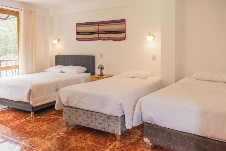 Room 10 of 82