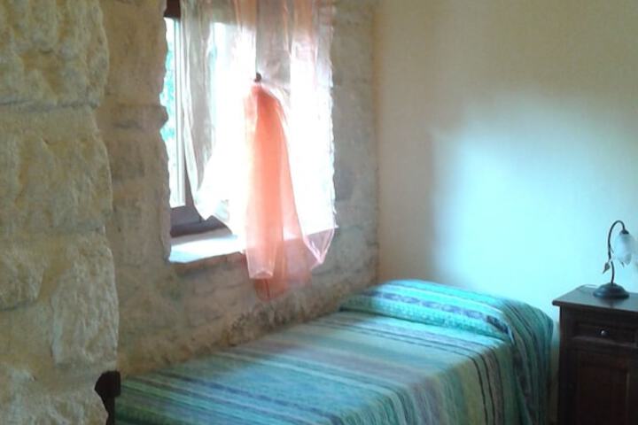 Room 19 of 52