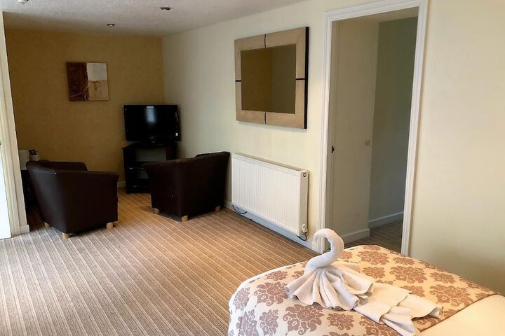 Room 4 of 45
